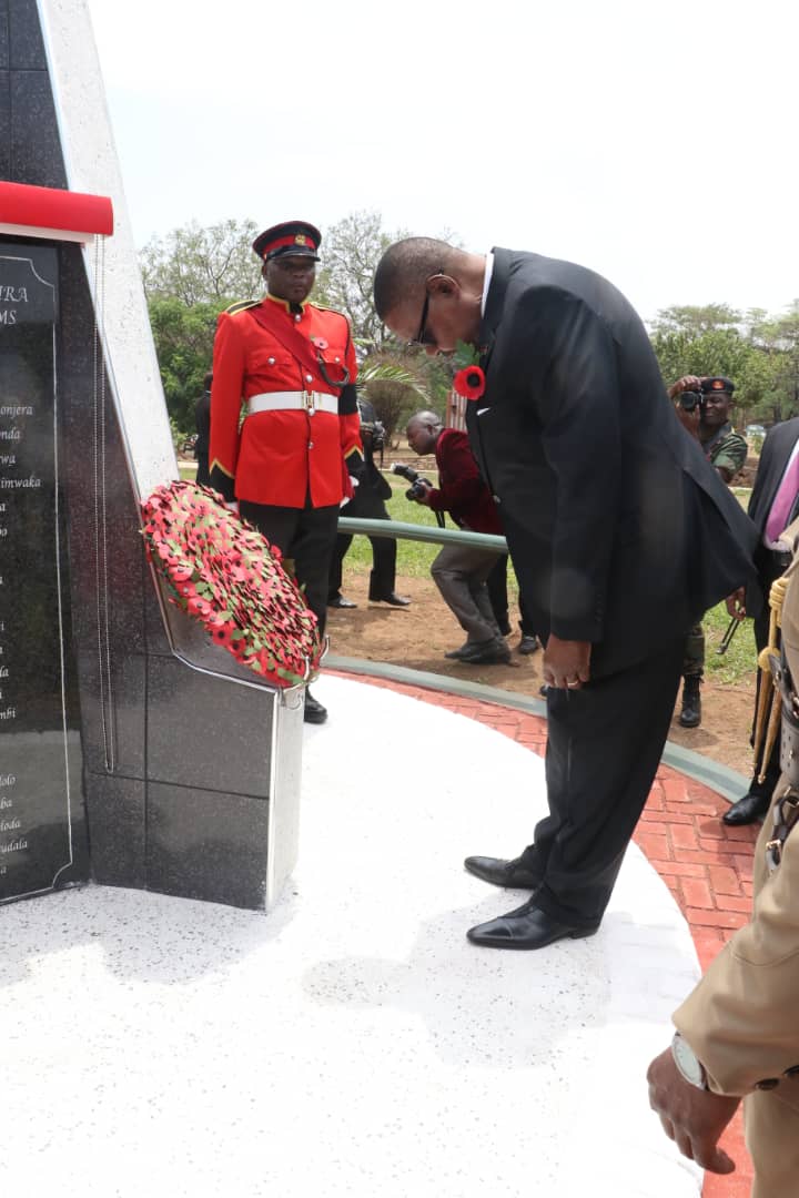 Mutharika leads nation in memory of 22 Malawi soldiers who died in ...