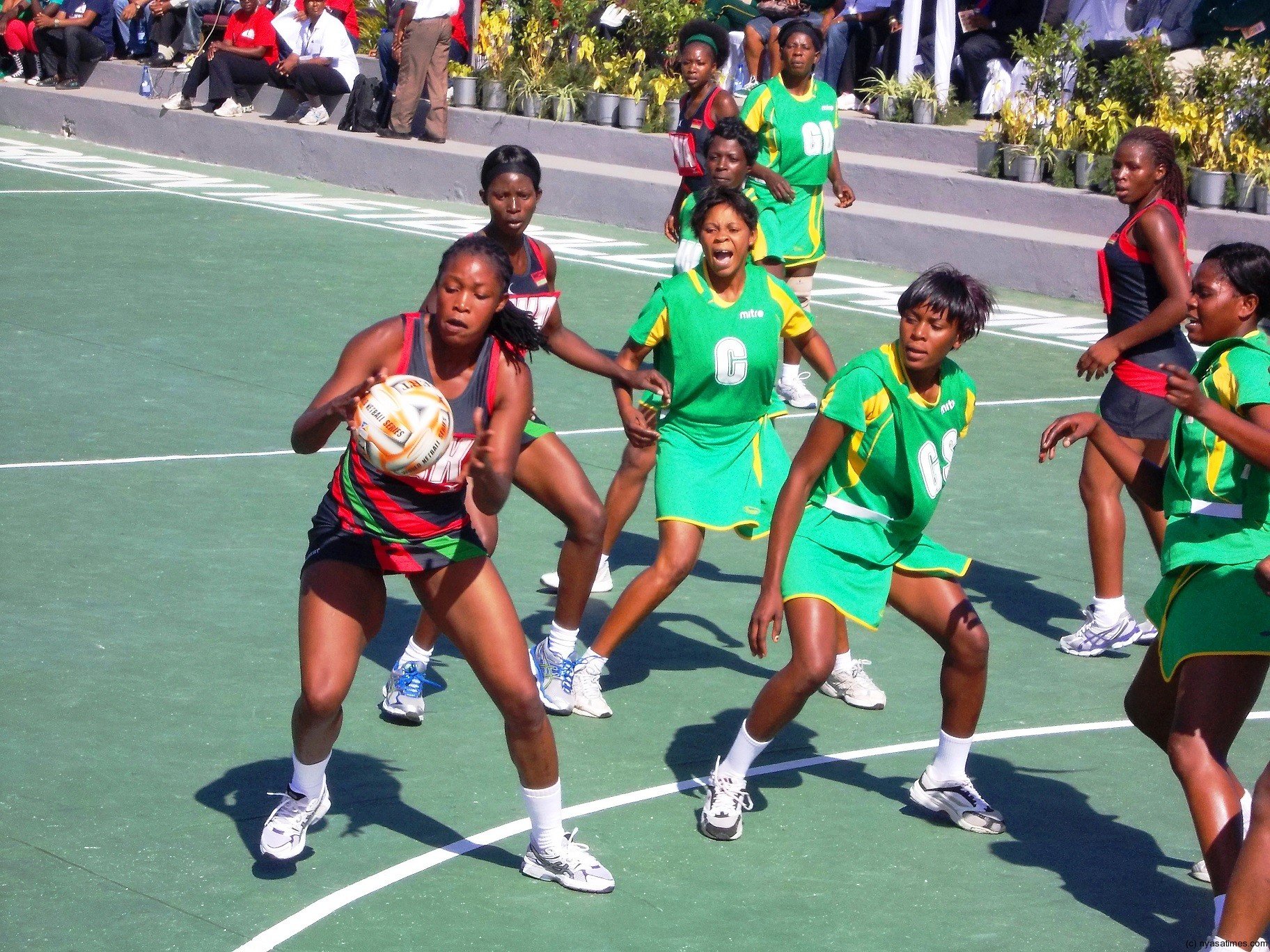 Malawi Queens through to semis beat Zambia: Africa Netball Championship ...